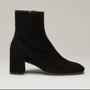 M. Gemi black suede Corsa ankle boots 🖤